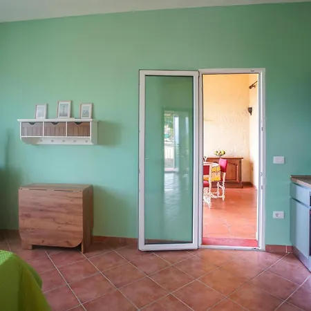 Apartment In With Swimming Pool *